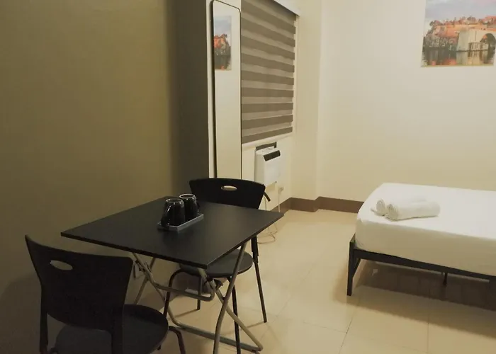 Brightwood & Residences Hotel 2*